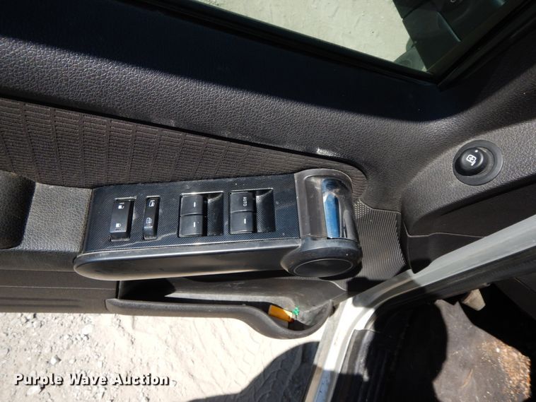 image for item HJ9577 2010 Ford Explorer XLT  SUV