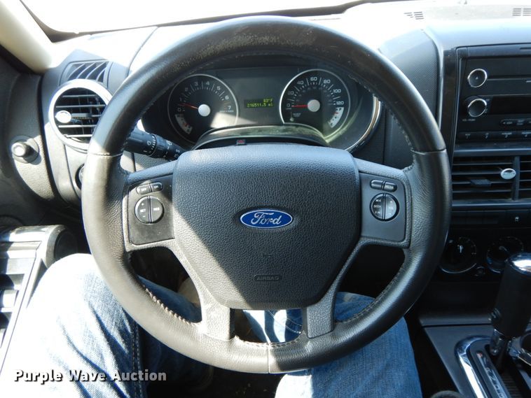 image for item HJ9577 2010 Ford Explorer XLT  SUV