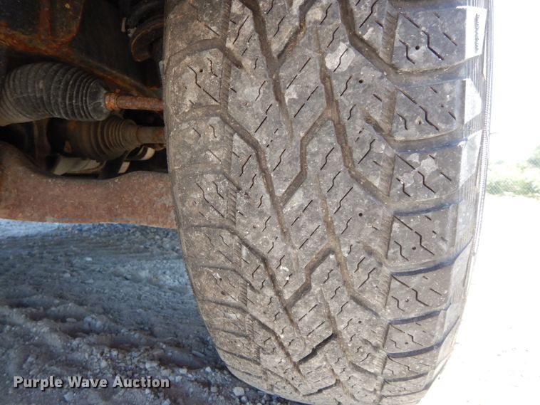 image for item HJ9577 2010 Ford Explorer XLT  SUV