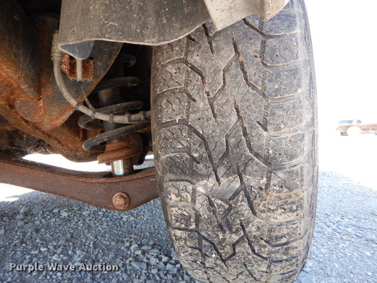 image for item HJ9577 2010 Ford Explorer XLT  SUV