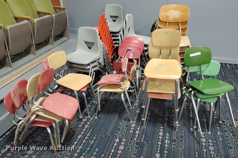 image for item HO9543 Approximately 50 chairs