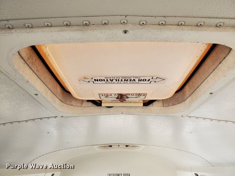 image for item HO9749 1996 International 3800 AmTran  school bus