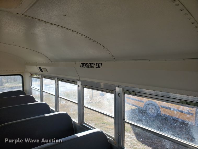 image for item HO9749 1996 International 3800 AmTran  school bus