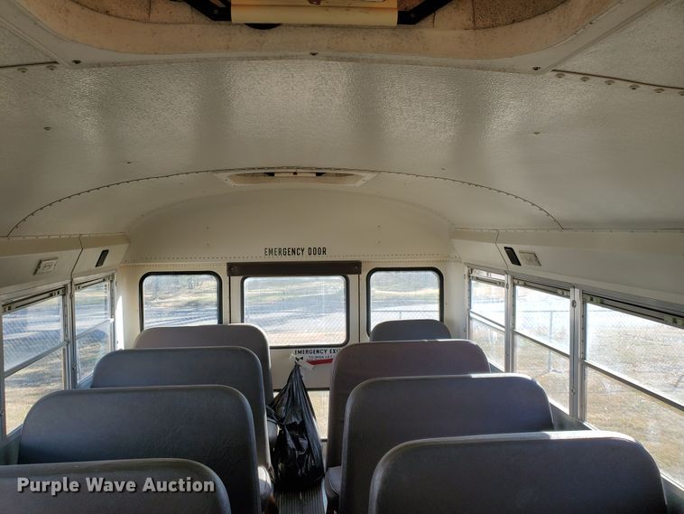 image for item HO9749 1996 International 3800 AmTran  school bus