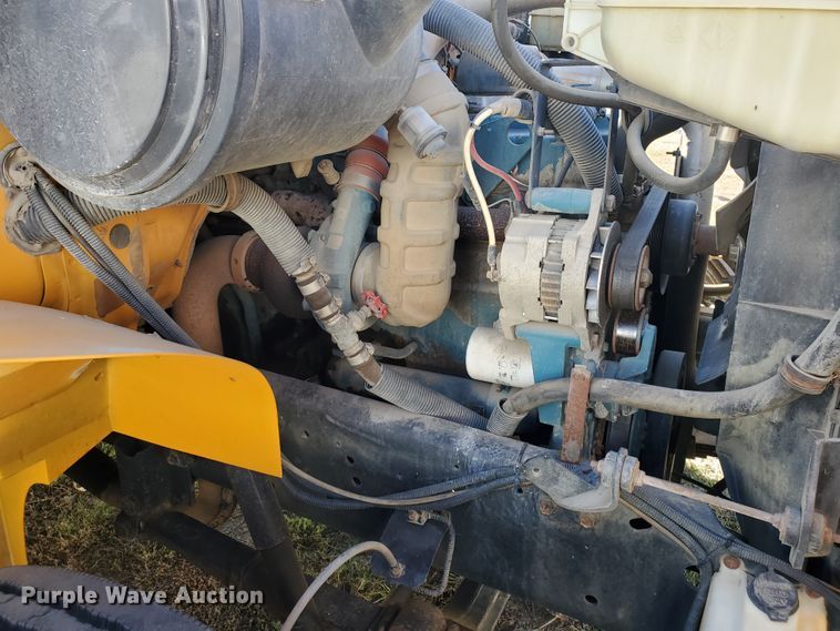 image for item HO9749 1996 International 3800 AmTran  school bus