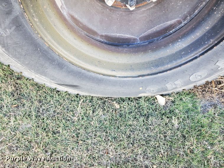 image for item HO9749 1996 International 3800 AmTran  school bus