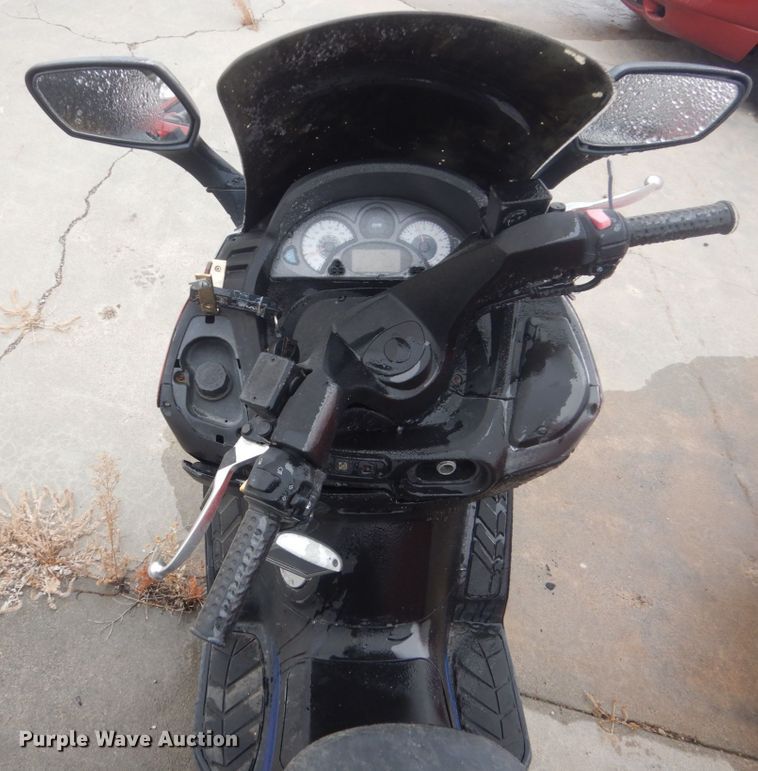 image for item HS9398 2009 Carter Brothers scooter