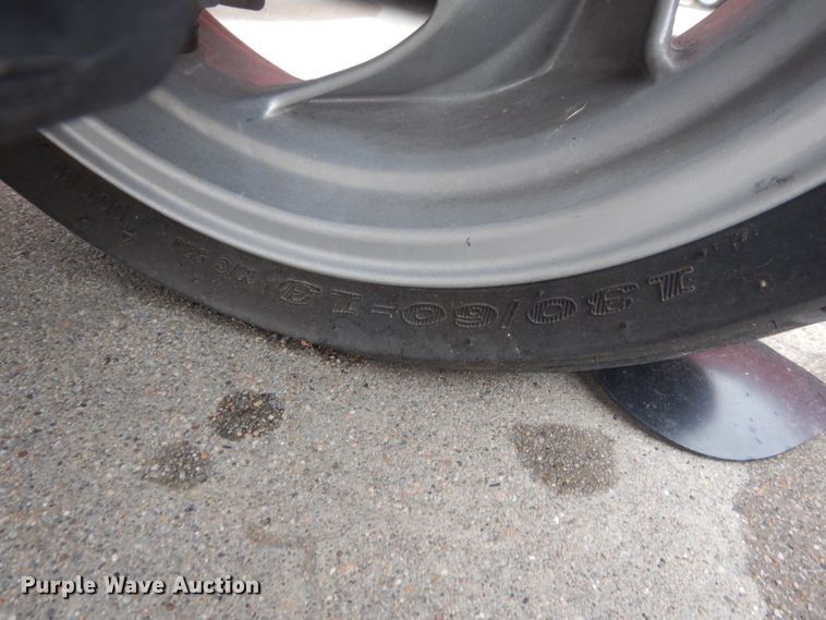 image for item HS9398 2009 Carter Brothers scooter