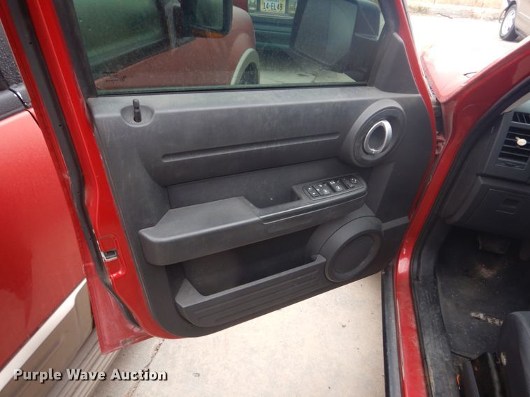 image for item HS9401 2008 Dodge Nitro  SUV
