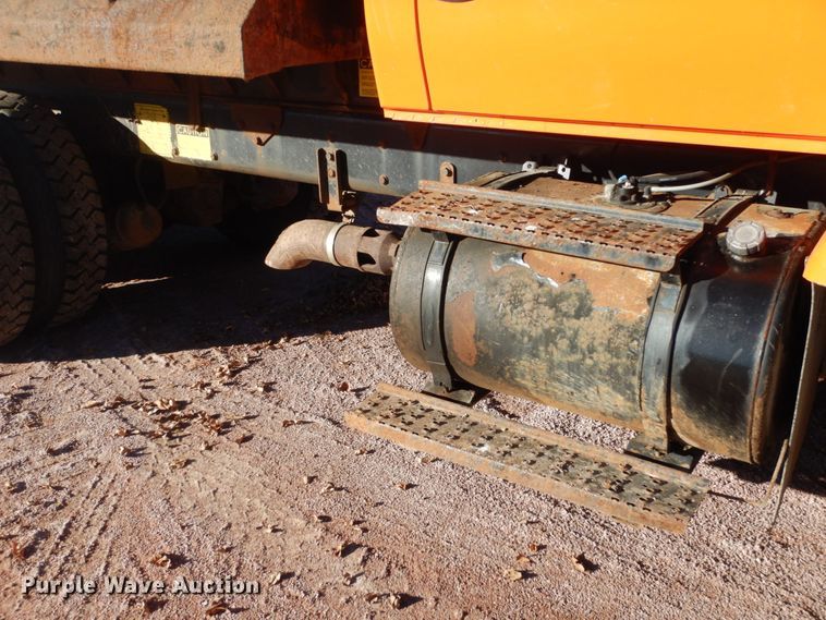 image for item HS9447 2008 International WorkStar 7400  dump truck