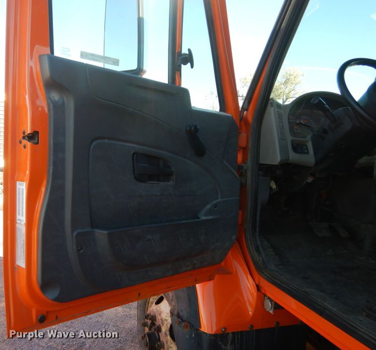 image for item HS9447 2008 International WorkStar 7400  dump truck