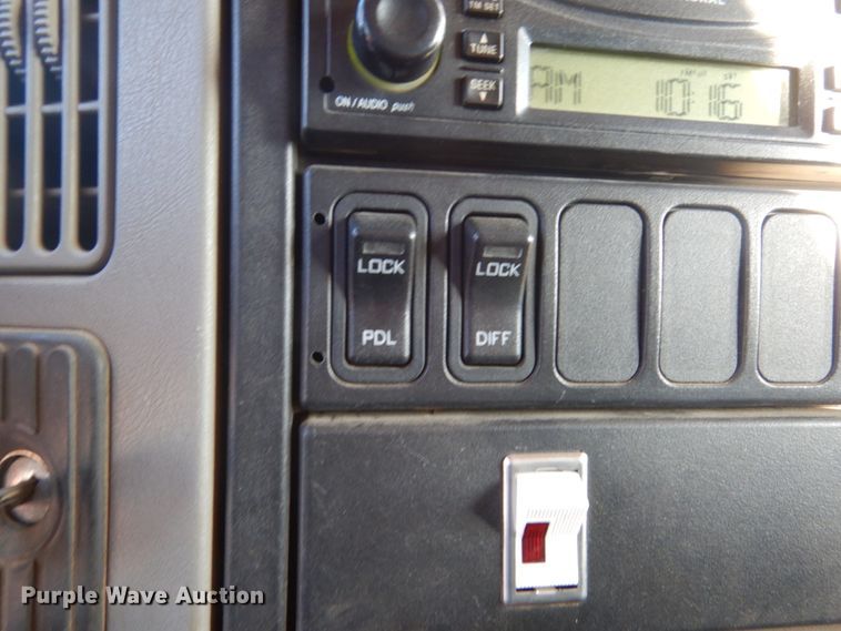 image for item HS9447 2008 International WorkStar 7400  dump truck