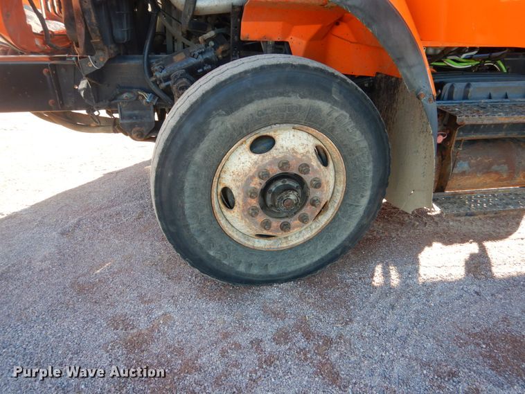 image for item HS9447 2008 International WorkStar 7400  dump truck