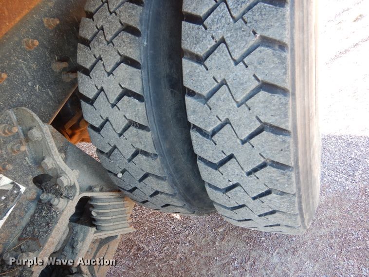 image for item HS9447 2008 International WorkStar 7400  dump truck