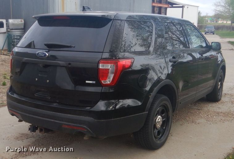 image for item HS9450 2016 Ford Explorer Police Interceptor  SUV