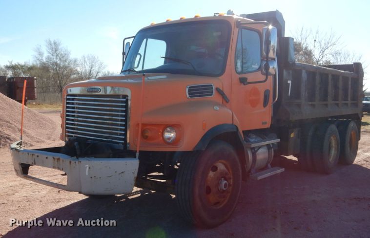 image for item HS9451 2008 Freightliner Business Class M2  dump truck