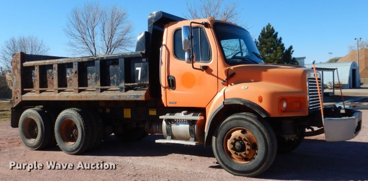 image for item HS9451 2008 Freightliner Business Class M2  dump truck