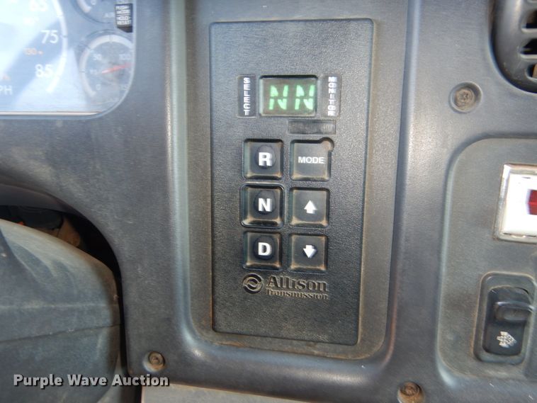 image for item HS9451 2008 Freightliner Business Class M2  dump truck