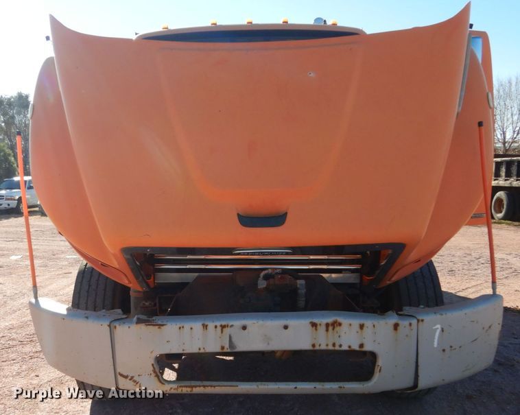 image for item HS9451 2008 Freightliner Business Class M2  dump truck