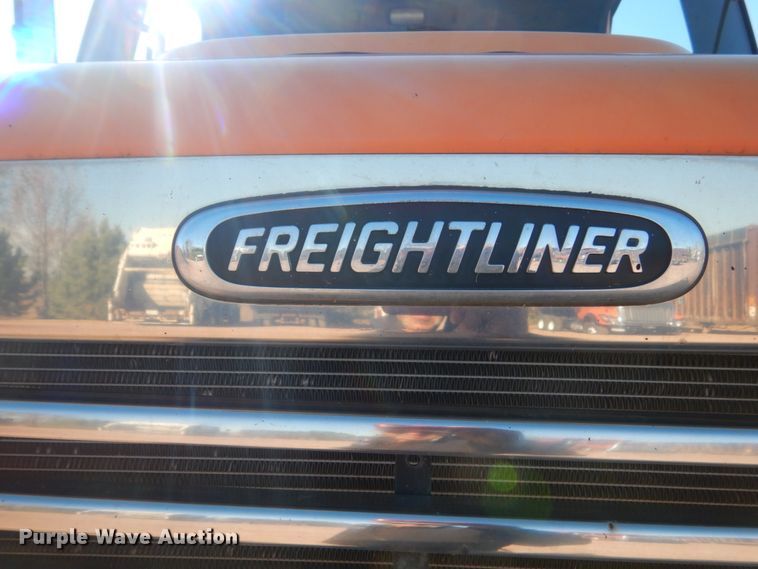 image for item HS9451 2008 Freightliner Business Class M2  dump truck