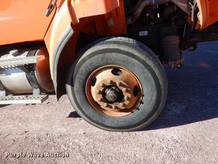 image for item HS9451 2008 Freightliner Business Class M2  dump truck