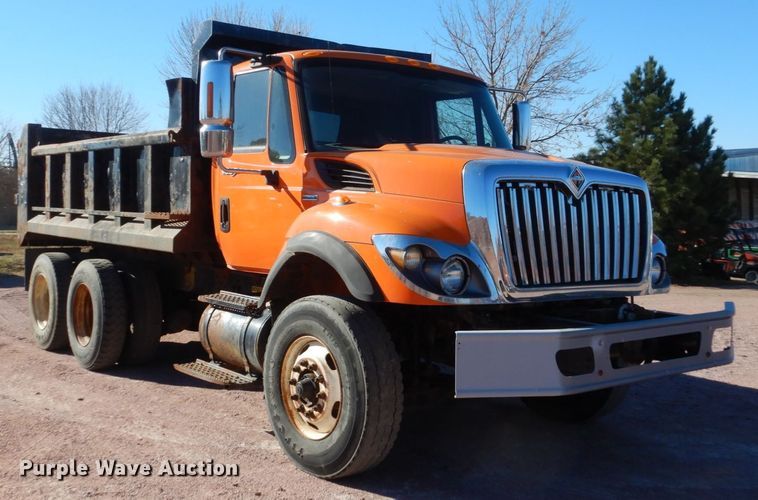 image for item HS9452 2008 International WorkStar 7400  dump truck