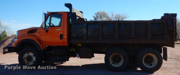 image for item HS9452 2008 International WorkStar 7400  dump truck