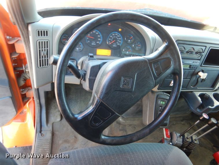 image for item HS9452 2008 International WorkStar 7400  dump truck