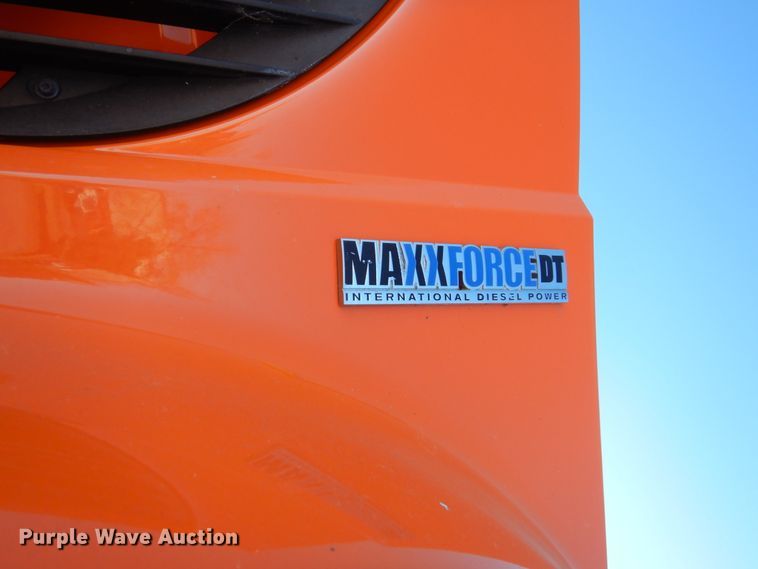 image for item HS9452 2008 International WorkStar 7400  dump truck