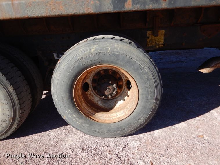 image for item HS9452 2008 International WorkStar 7400  dump truck