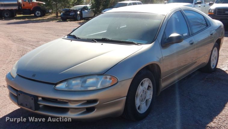 image for item HS9453 2004 Dodge Intrepid