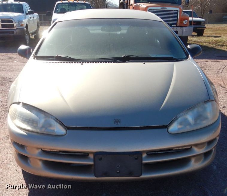 image for item HS9453 2004 Dodge Intrepid