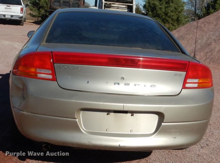 image for item HS9453 2004 Dodge Intrepid