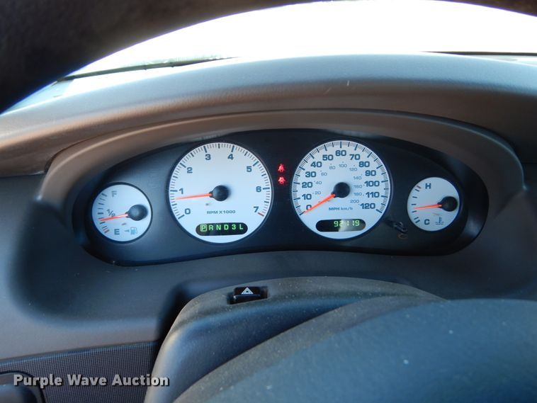 image for item HS9453 2004 Dodge Intrepid