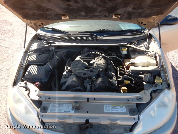 image for item HS9453 2004 Dodge Intrepid