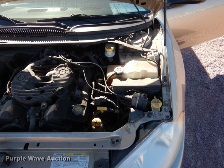 image for item HS9453 2004 Dodge Intrepid