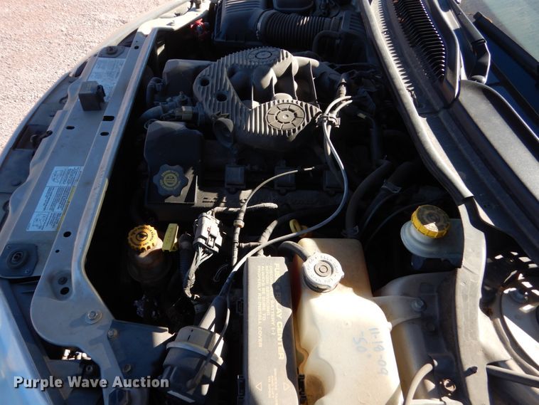 image for item HS9453 2004 Dodge Intrepid