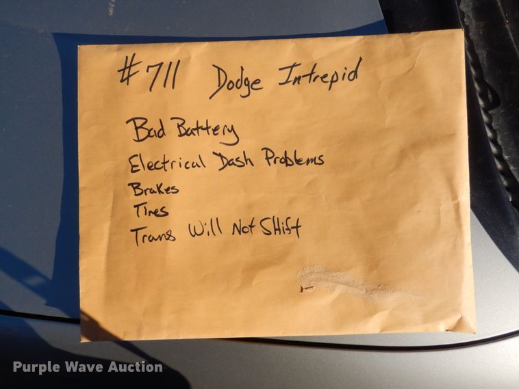 image for item HS9453 2004 Dodge Intrepid