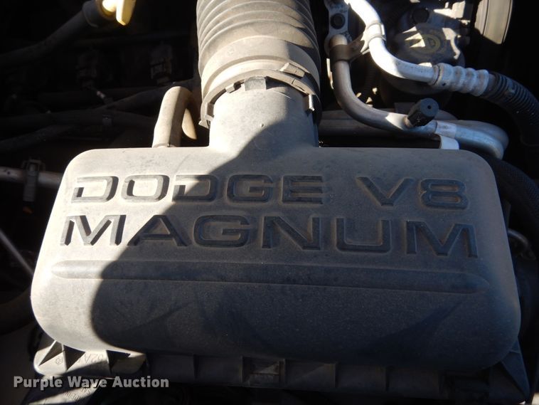 image for item HS9454 2002 Dodge Durango  SUV