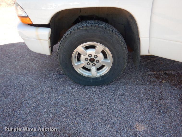 image for item HS9454 2002 Dodge Durango  SUV