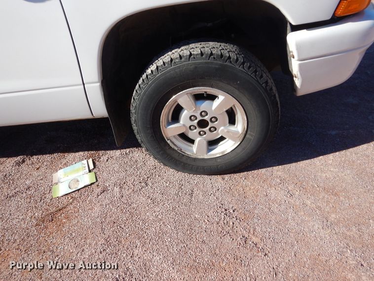 image for item HS9454 2002 Dodge Durango  SUV