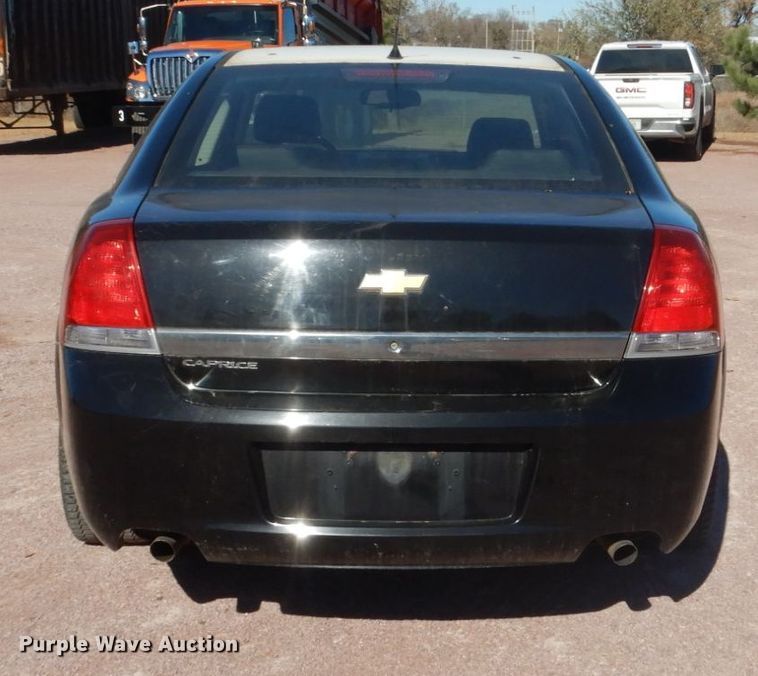 image for item HS9460 2013 Chevrolet Caprice Police