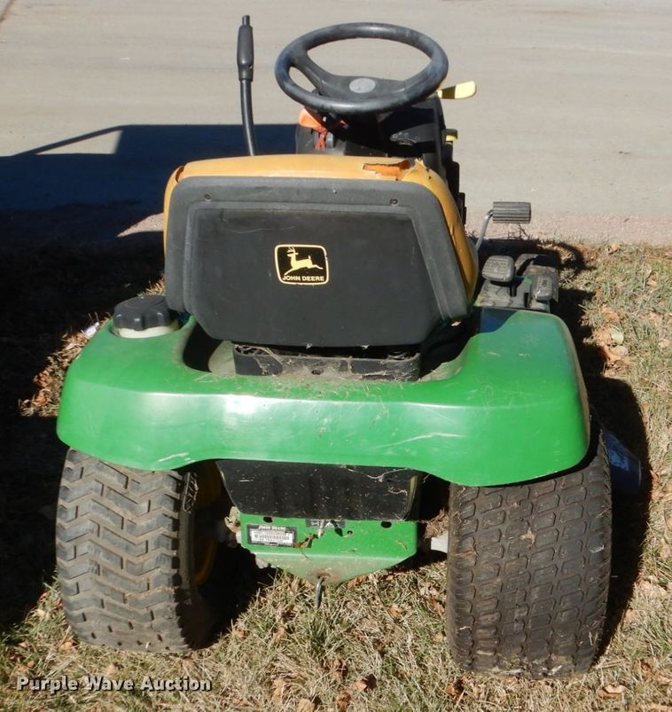 image for item HS9462 John Deere LT155  lawn mower