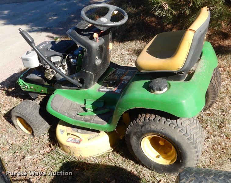 image for item HS9462 John Deere LT155  lawn mower