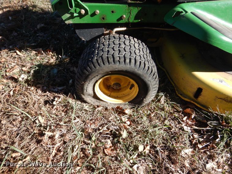 image for item HS9462 John Deere LT155  lawn mower