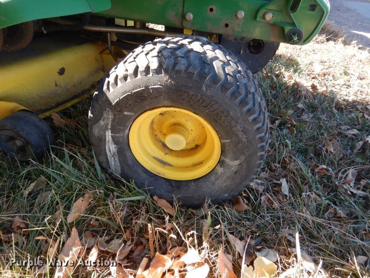 image for item HS9462 John Deere LT155  lawn mower