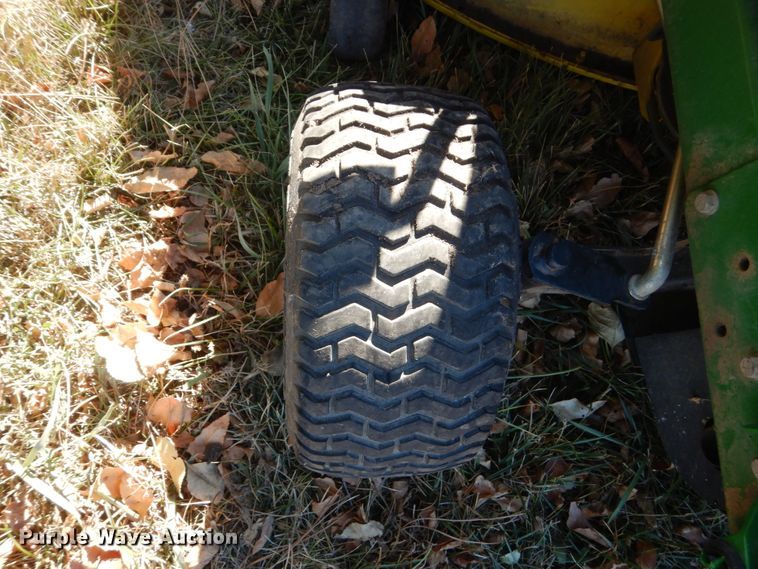 image for item HS9462 John Deere LT155  lawn mower