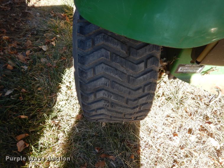 image for item HS9462 John Deere LT155  lawn mower