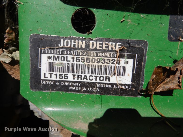 image for item HS9462 John Deere LT155  lawn mower