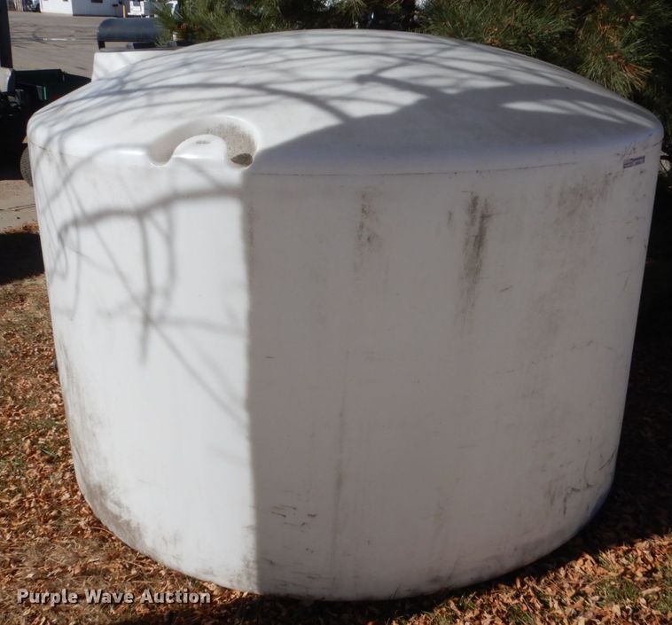 image for item HS9463 Poly tank